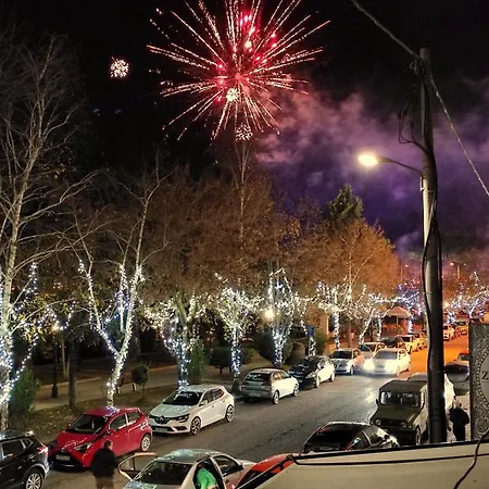 Апартаменты Kasoni , απόλυτα κεντρικό μπροστά στη λίμνη *